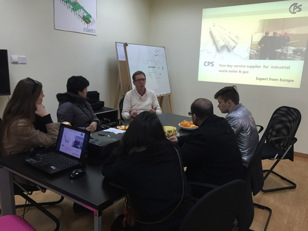 复旦大学国际文化交流学院留学生参观j9九游会