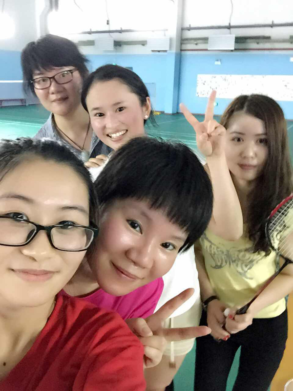 j9九游会环保工会组织羽毛球活动
