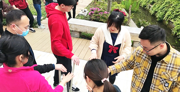 j9九游会环保营销团队西山缥缈峰户外拓展旅游活动之旅