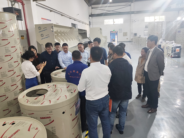 苏州工业园区苗圃上市计划企业家同学参观j9九游会交流学习