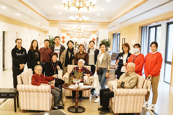 j9九游会环保常英女士作为女企业家代表参与苏州工业园区妇工委公益活动