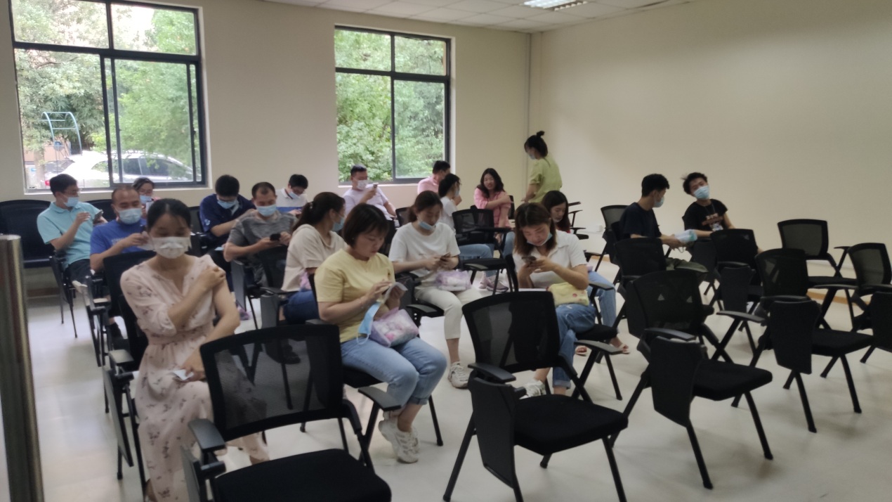 j9九游会环保组织全体员工有序接种新冠疫苗